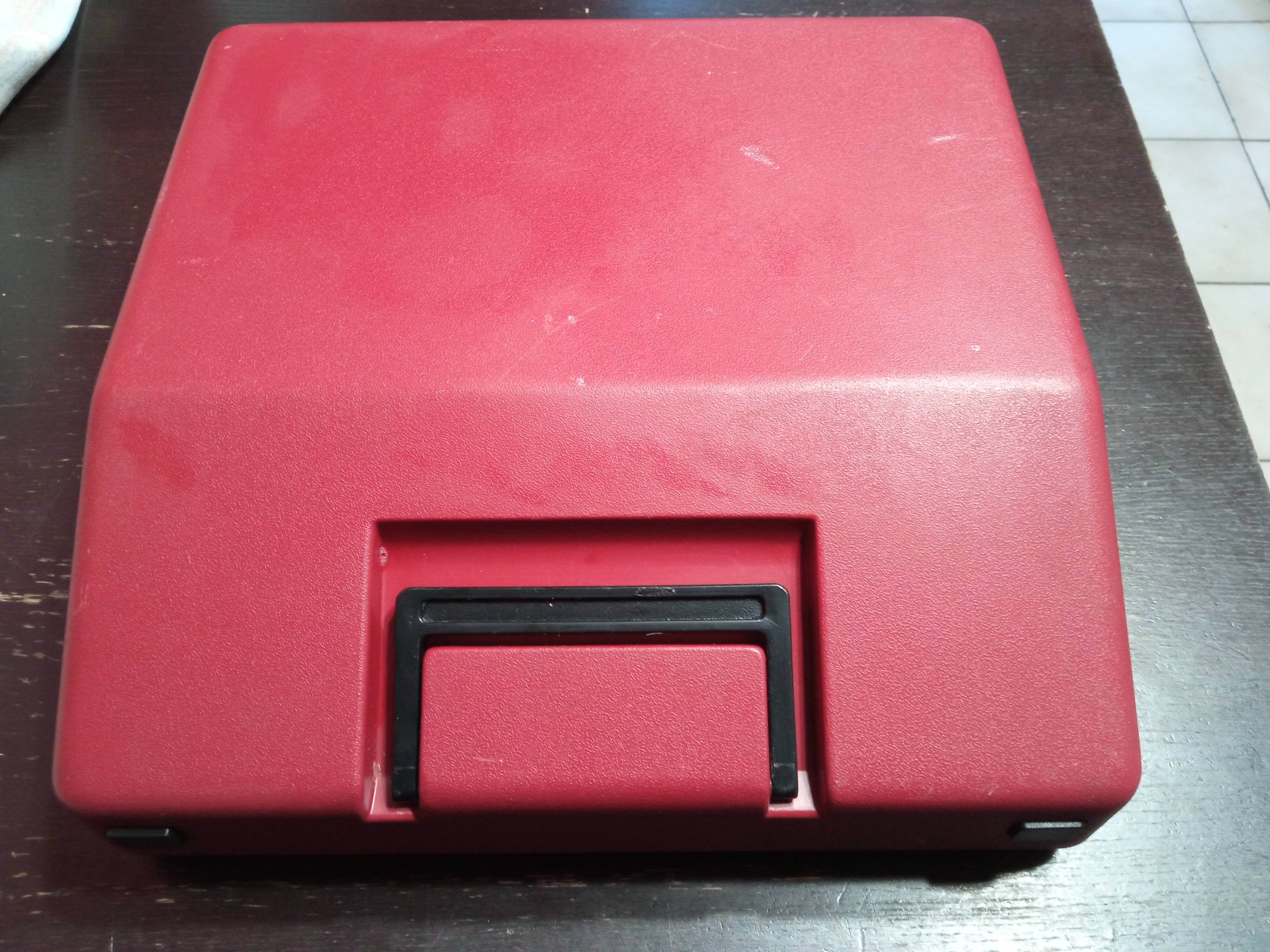 Typewriter OLYMPIA Dactylette S Plum Color