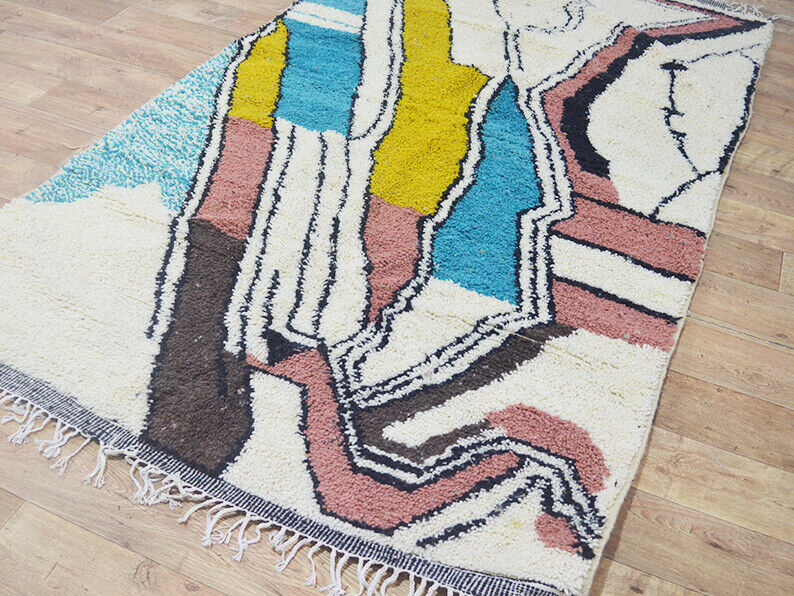 Moroccan berber carpet 270x153cm