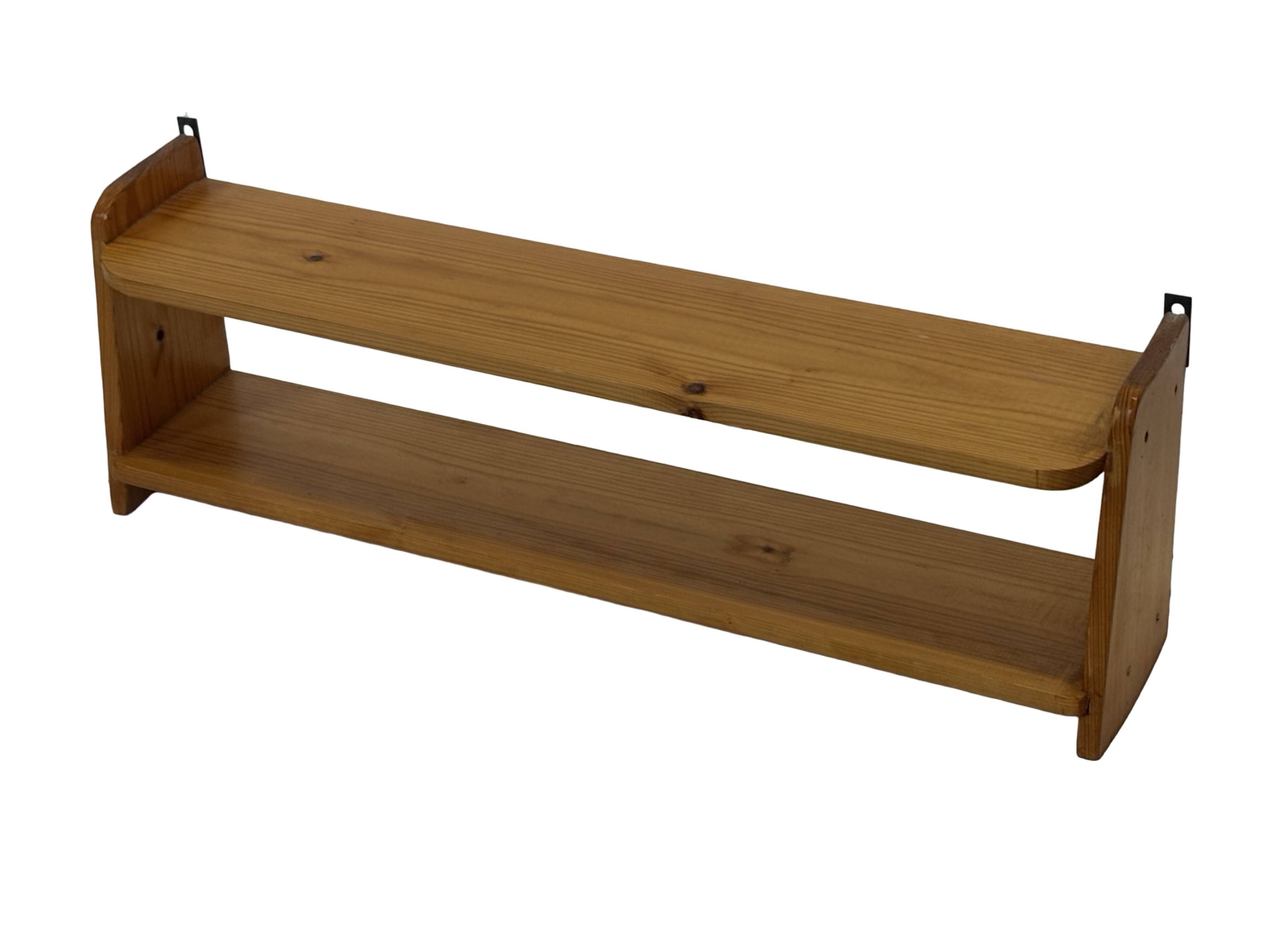 Vintage wooden wall shelve rack in pinewood minimalist design