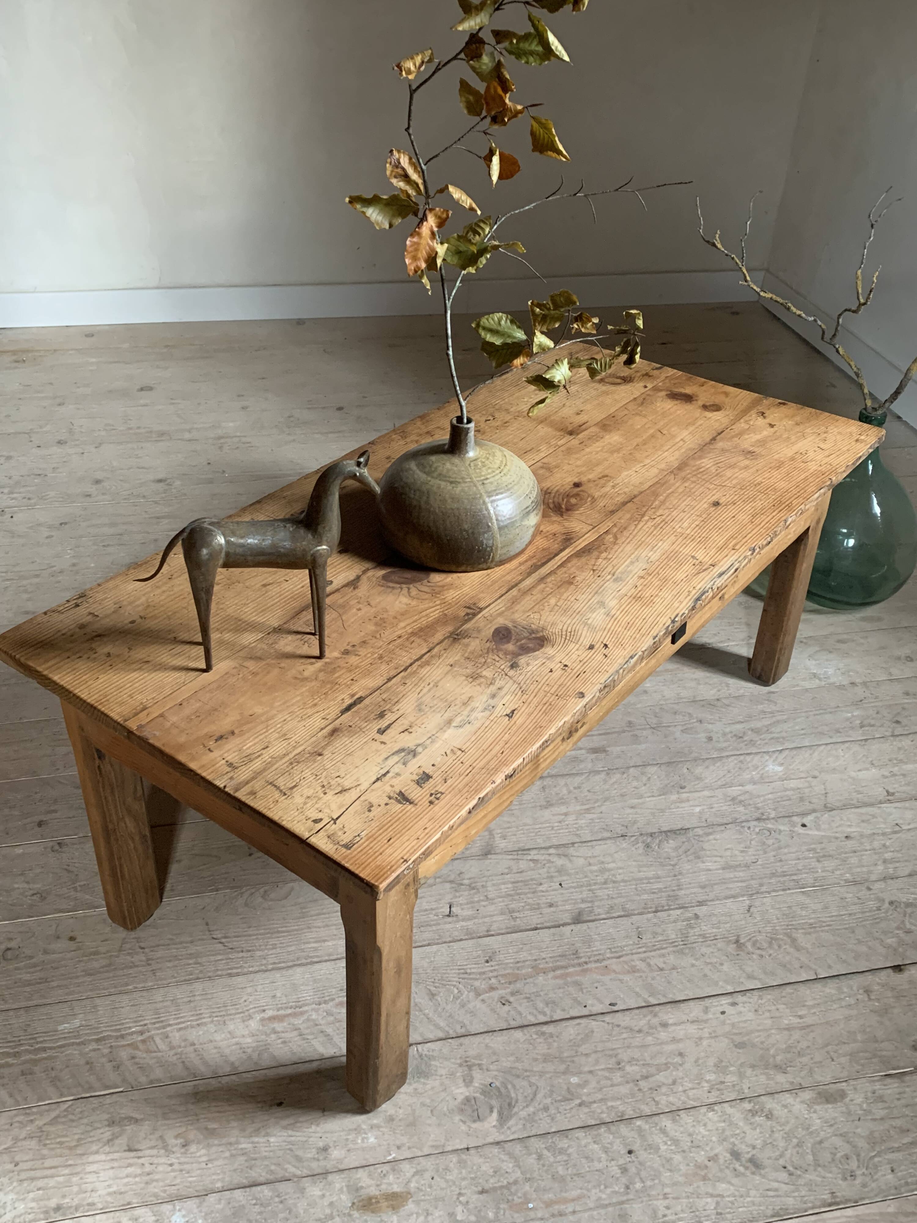 Rustic farmhouse coffee table