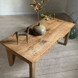 Rustic farmhouse coffee table