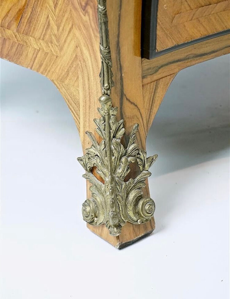 Louis XV-style chest of drawers