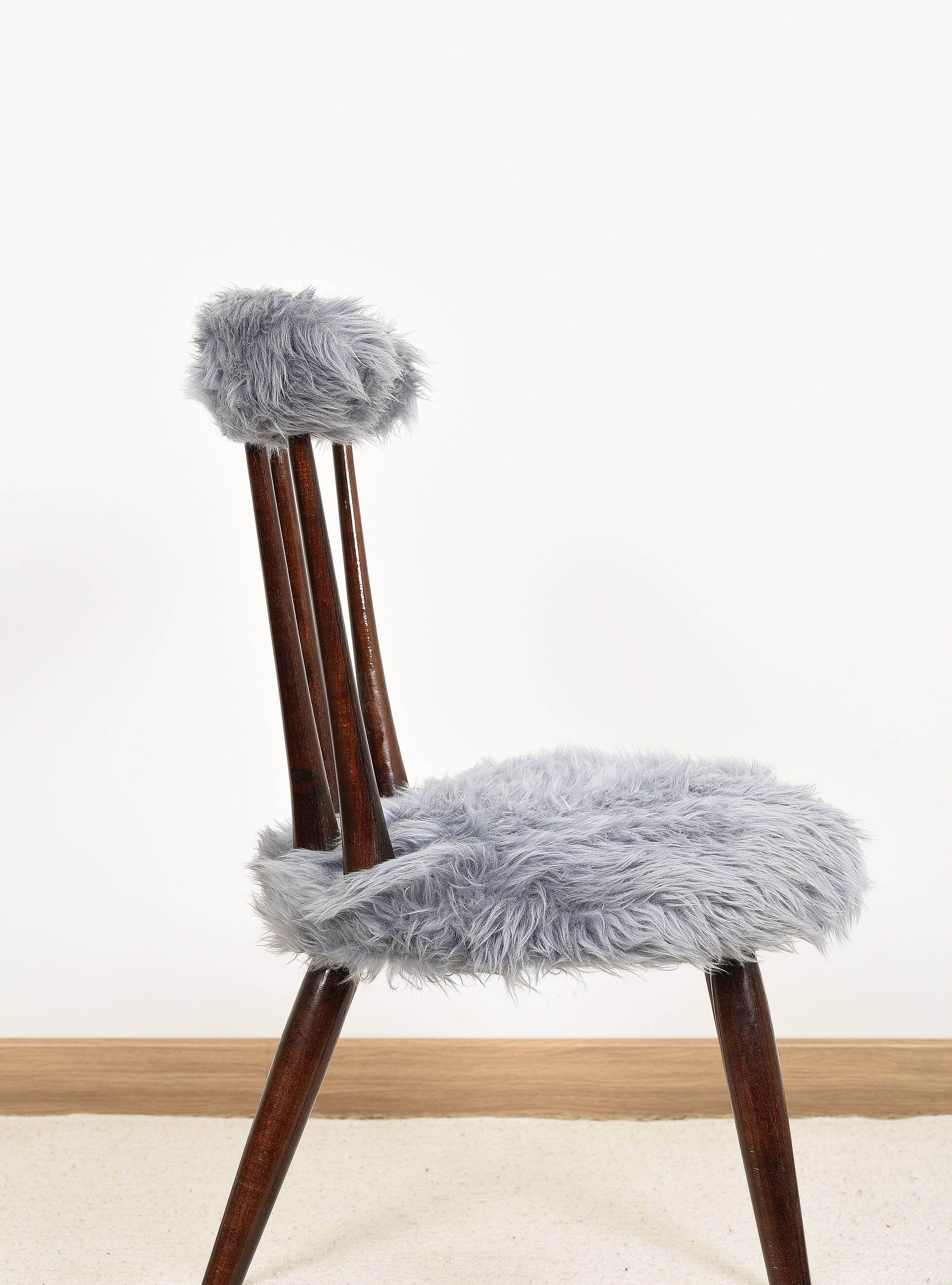 Blue Moumoute chair from the 60s.