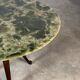 Table à manger ronde en onyx et noyer massif par Osvaldo Borsani, années 1950