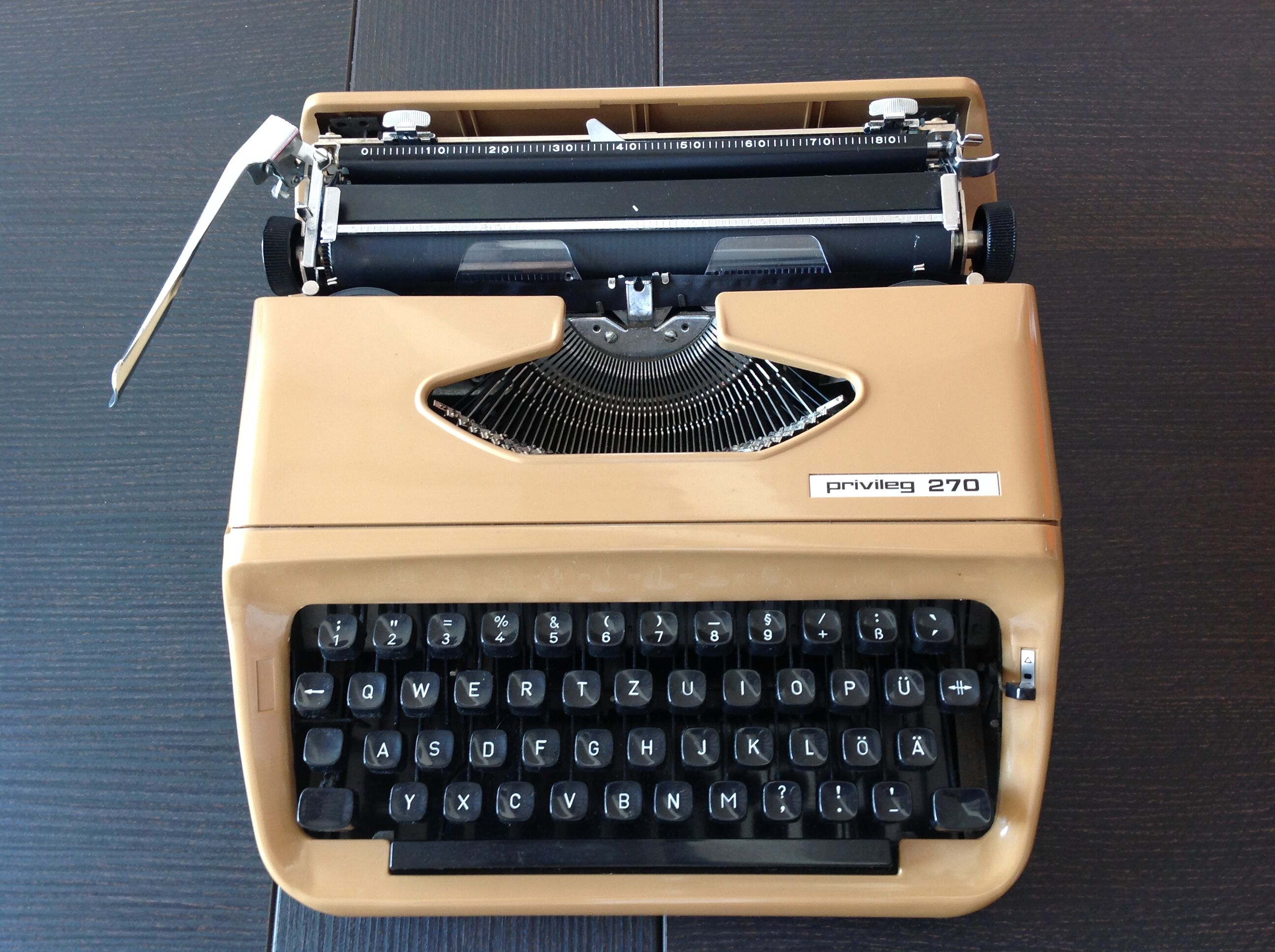Privileg 270 typewriter 60/70