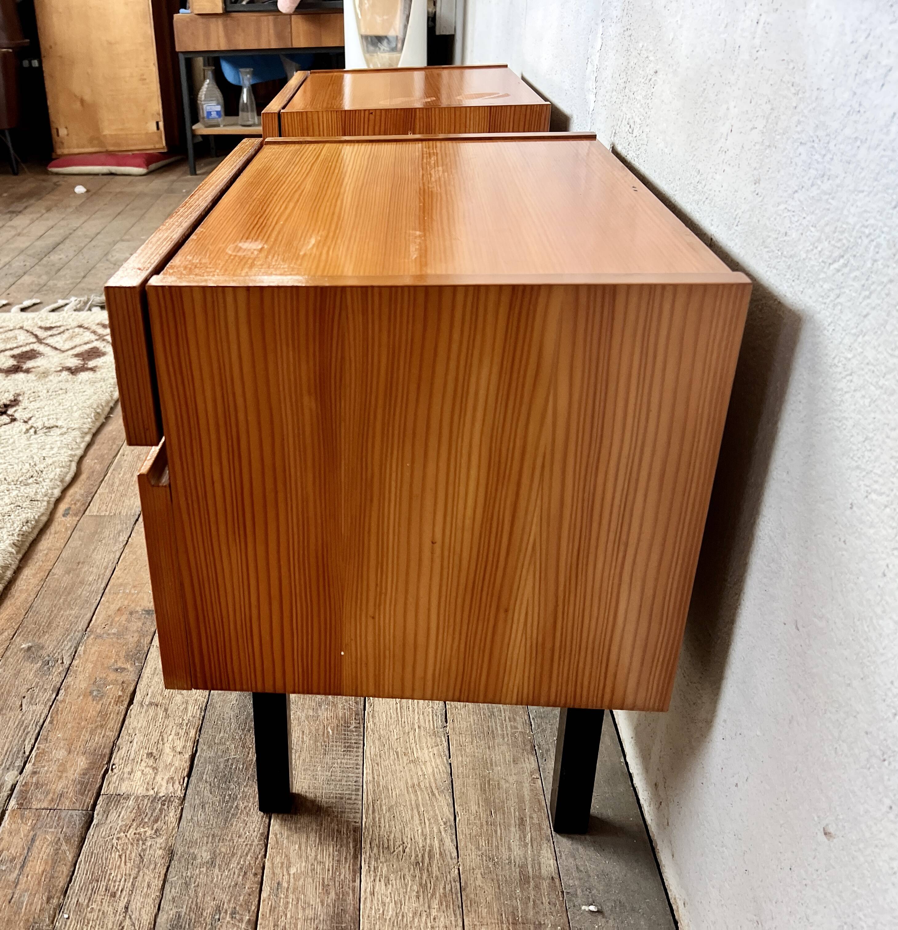 Pair of minimalist vintage bedside tables – 60s look