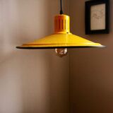 Suspension vintage jaune style Mategot