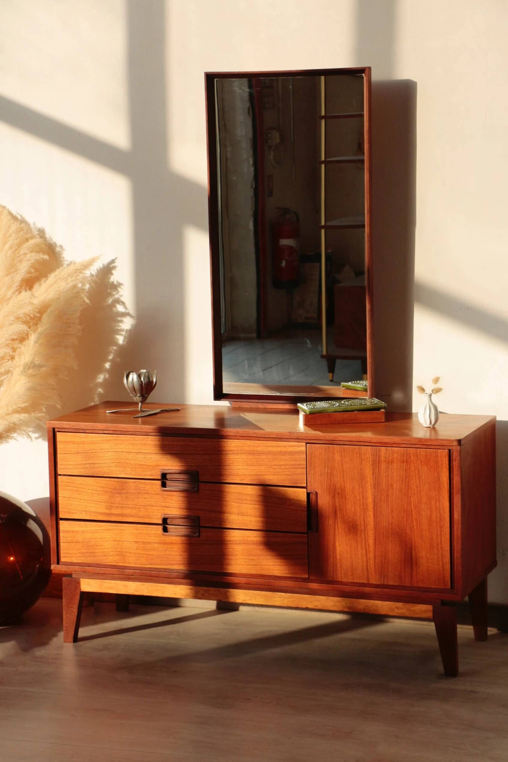 Restored vintage teak hairdresser from the 1960s.