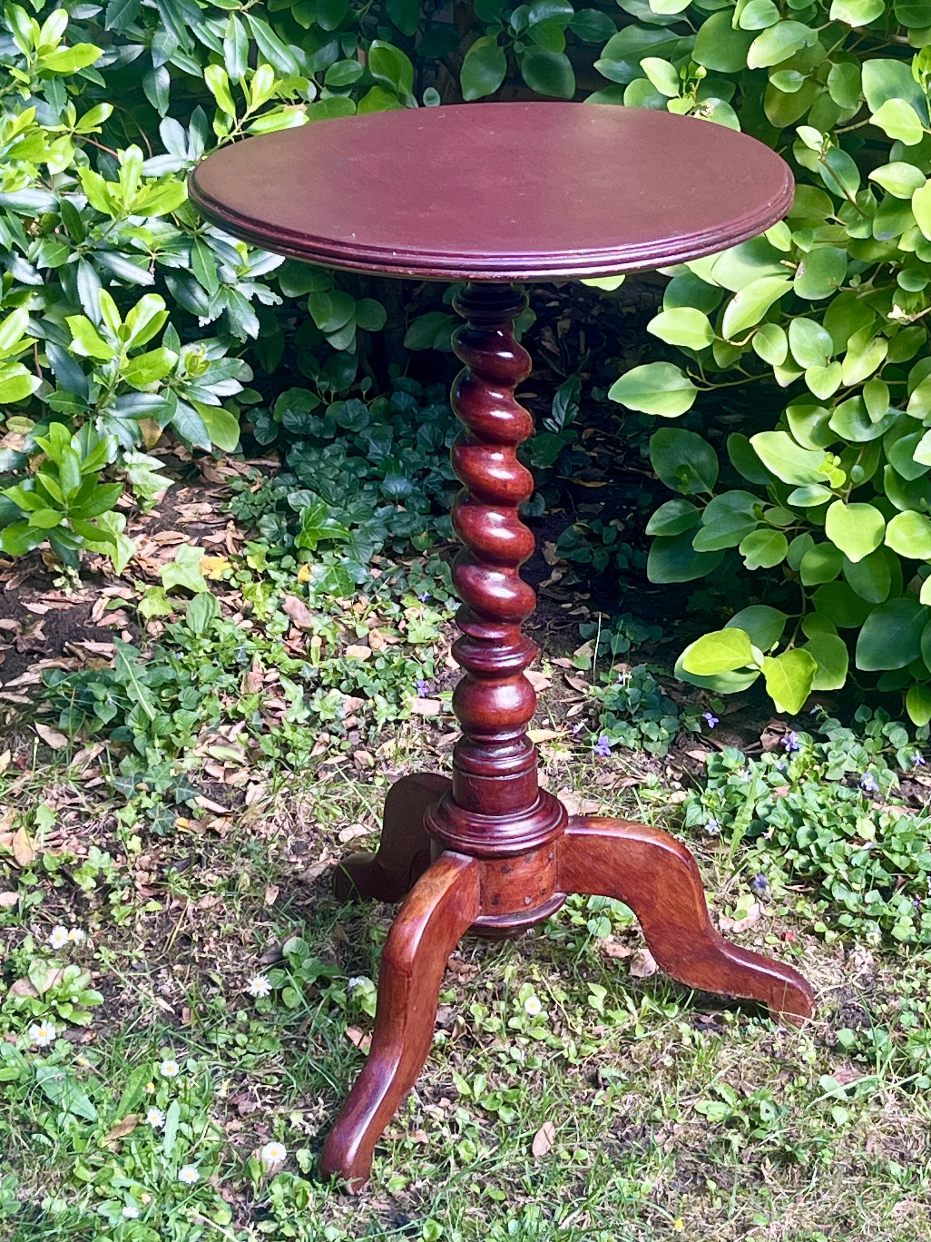 Guéridon - Twisted leg - Louis Philippe style