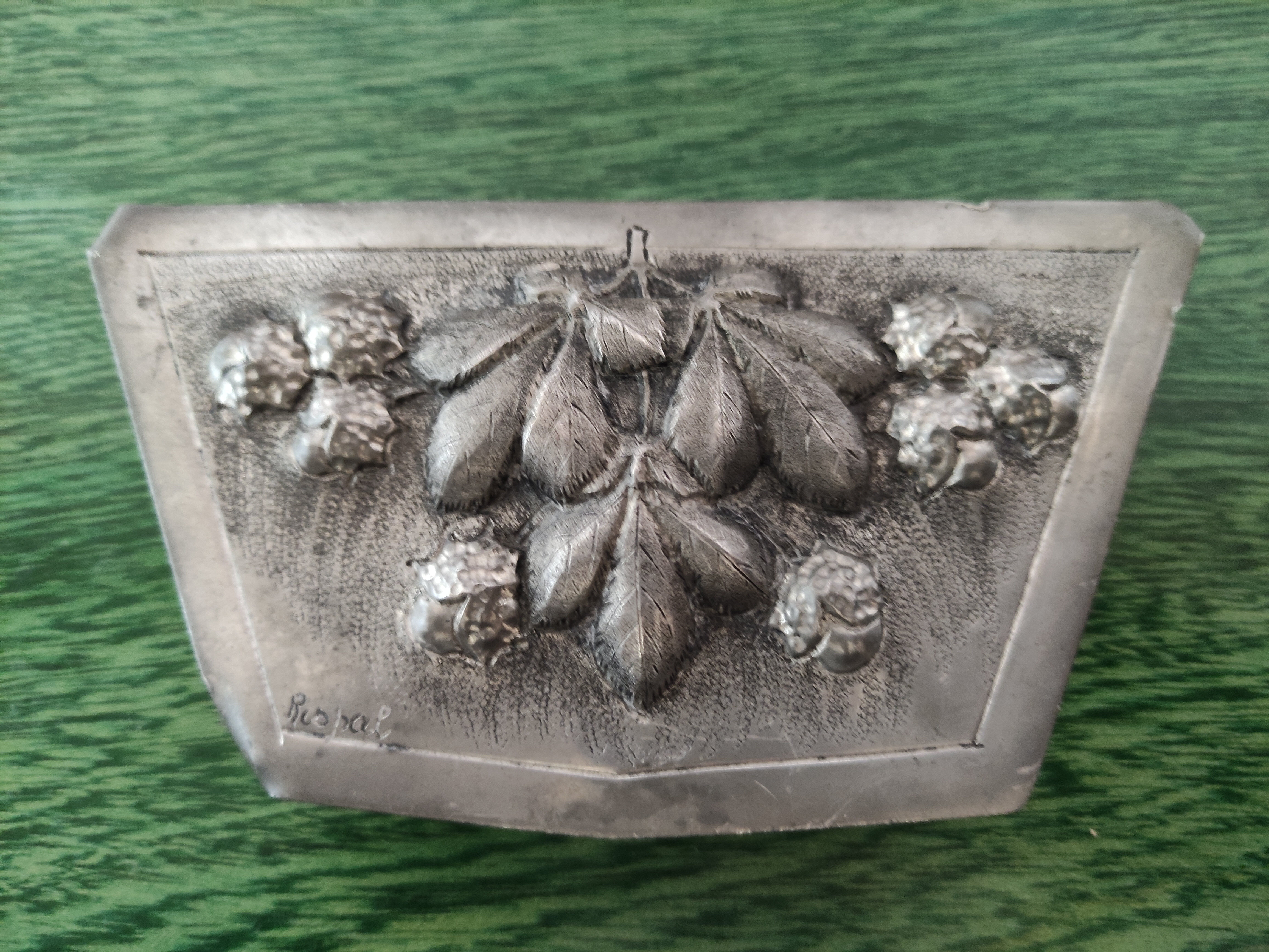 Tin jewelry box by Rispal - Art Nouveau