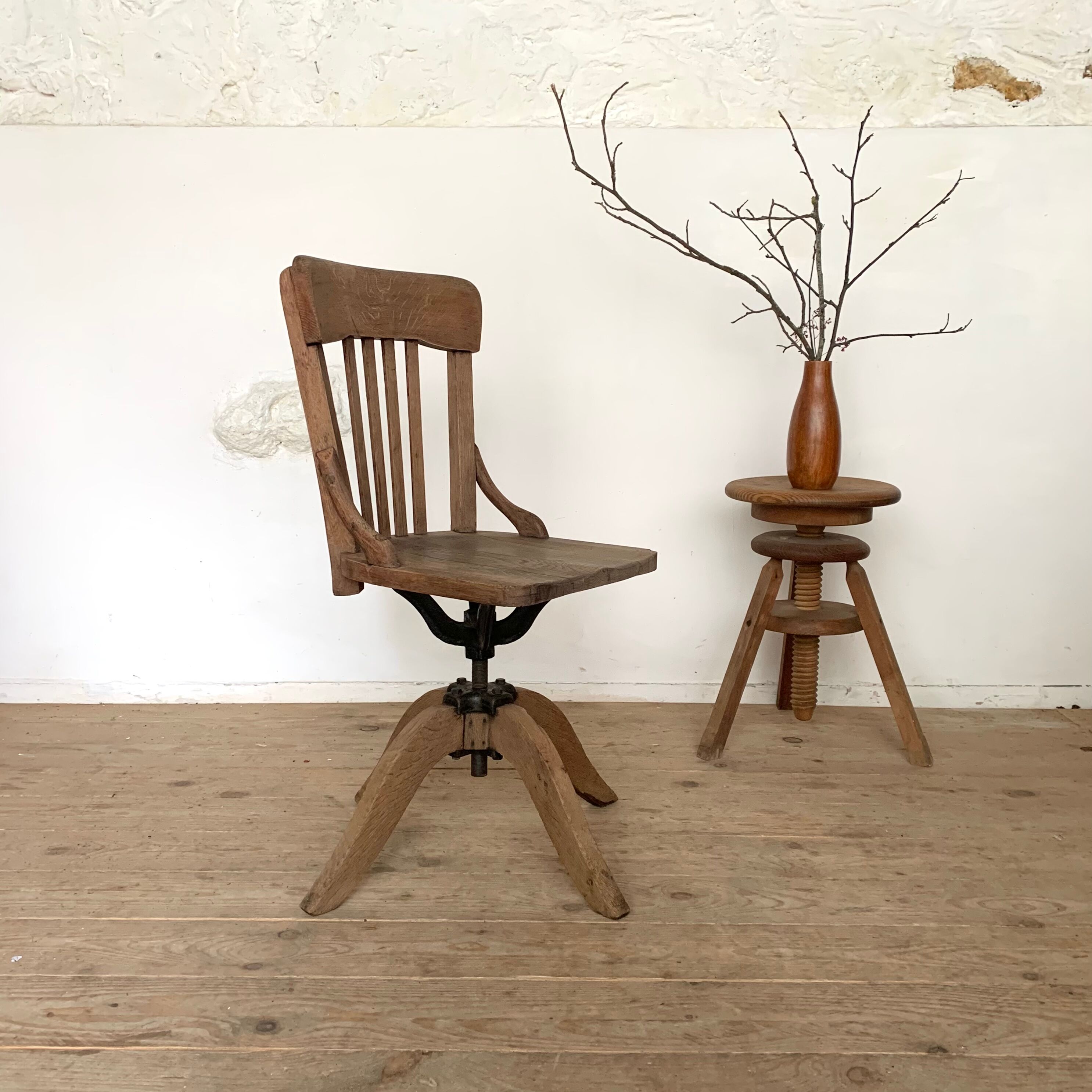 Swivel office chair Baumann 1940