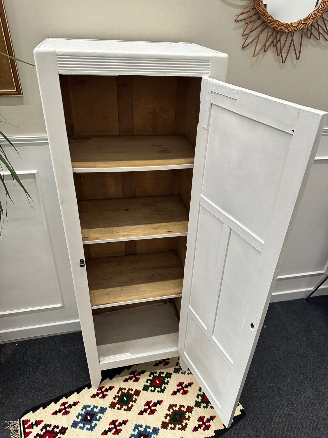 Small Parisian wardrobe