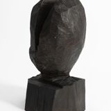 Bust R. Khavro