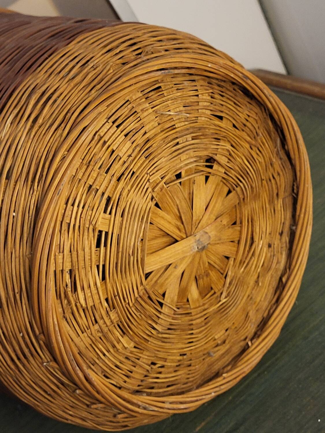 Wicker rattan planter