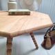 Table basse / bout de canapé / Table d'appoint tripode plateau octogone