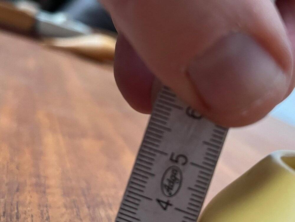 Small minimalist workshop pottery from mid-century in yellow by Bückeburg Keramik, 1960s.