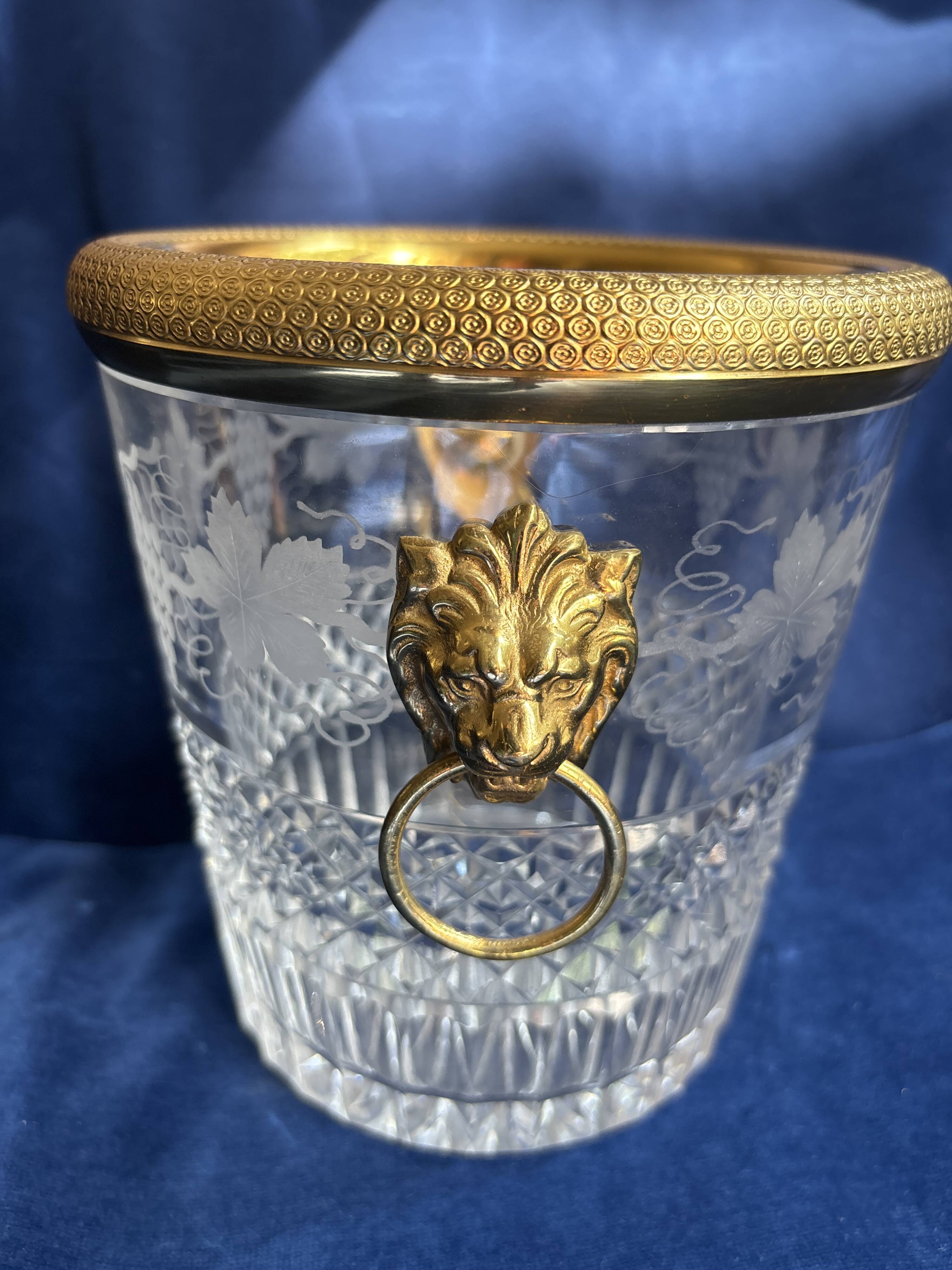 Cut crystal ice bucket – bronze mount