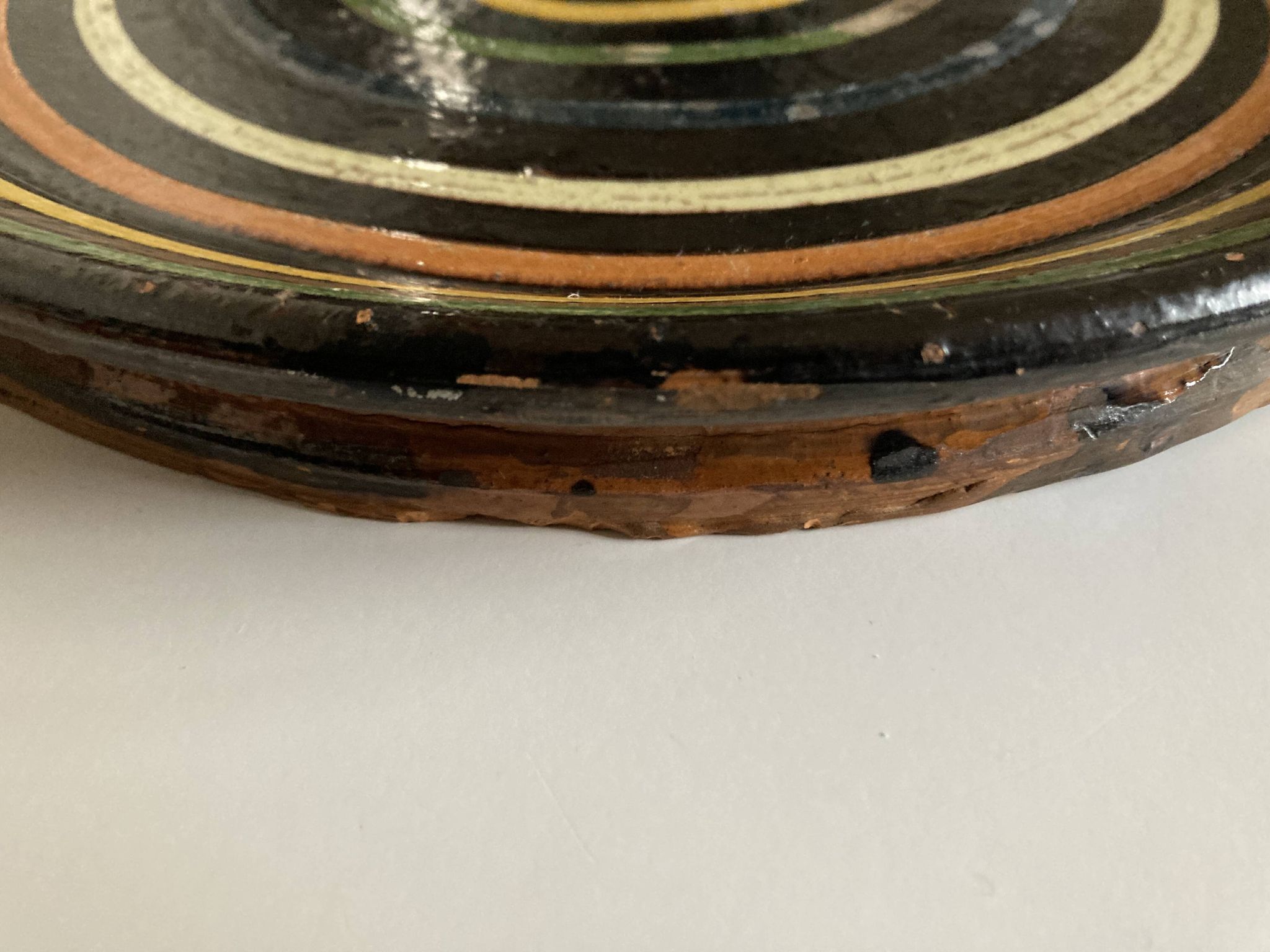 Plat vide poche cible XXL en terre vernissée de Marnaz 1950