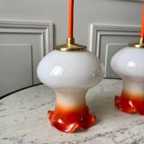 Paire de suspensions tulipes en opaline orange dégradé fil orange années 70