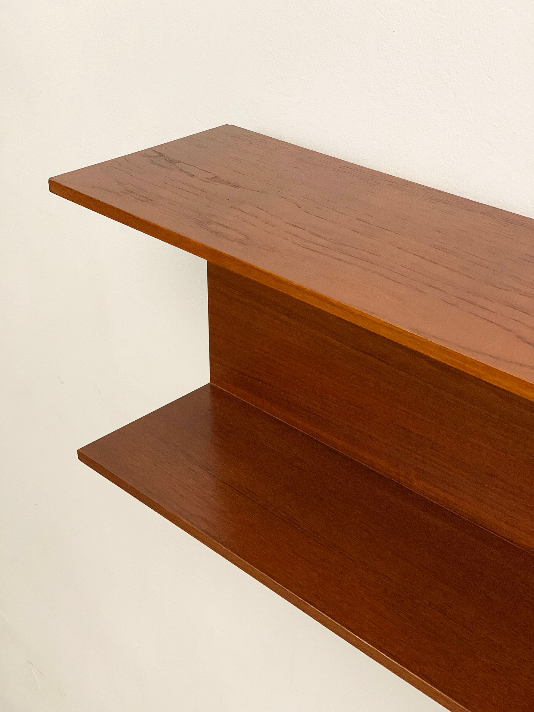 Wall shelf by Walter Wirz for Wilhelm Renz, Germany