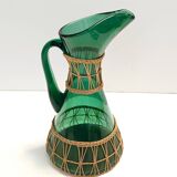 Pichet/vase vert en verre soufflé à la main et osier, Empoli, Italie