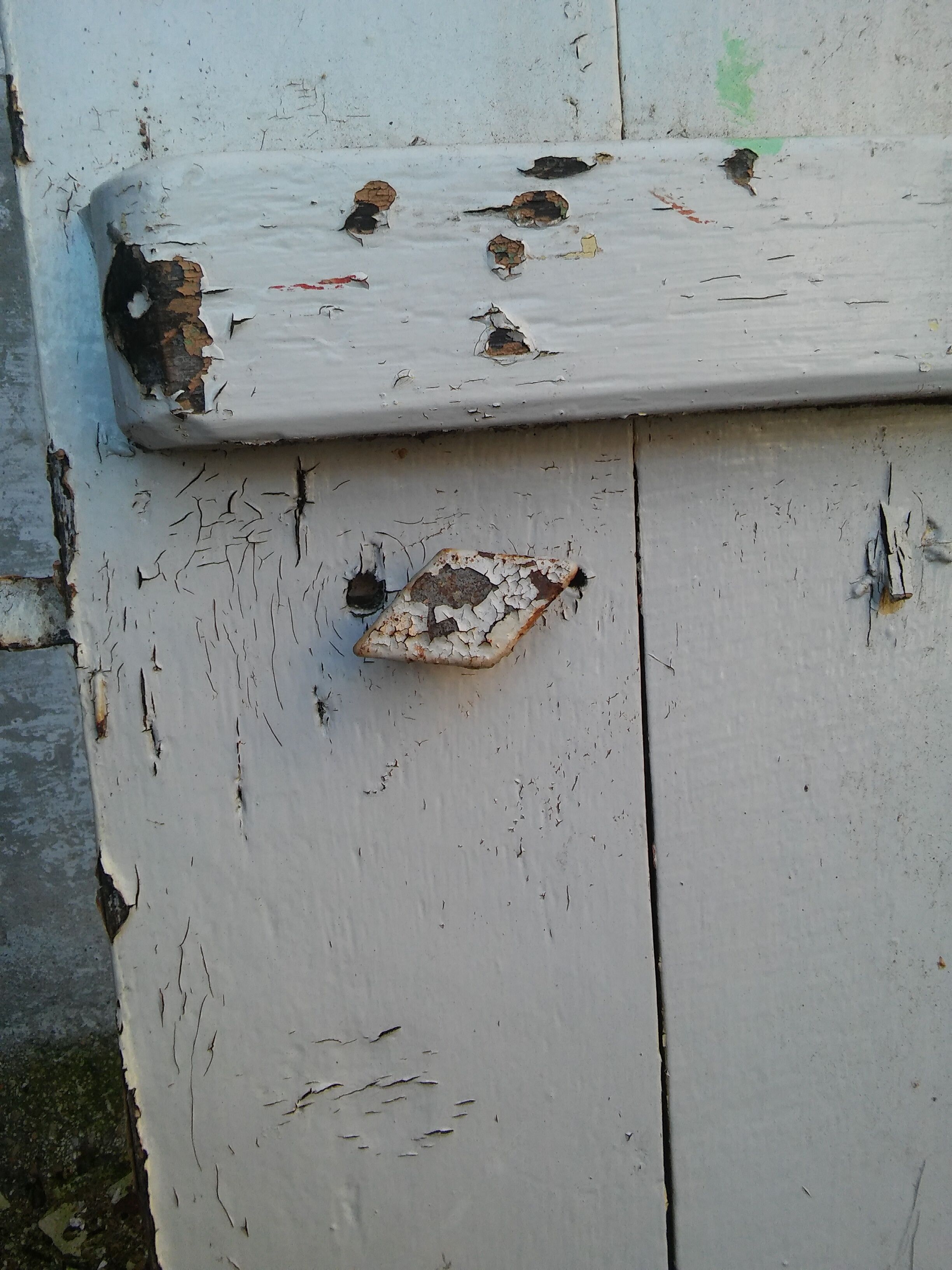 Door time white farm from the beginning of last century