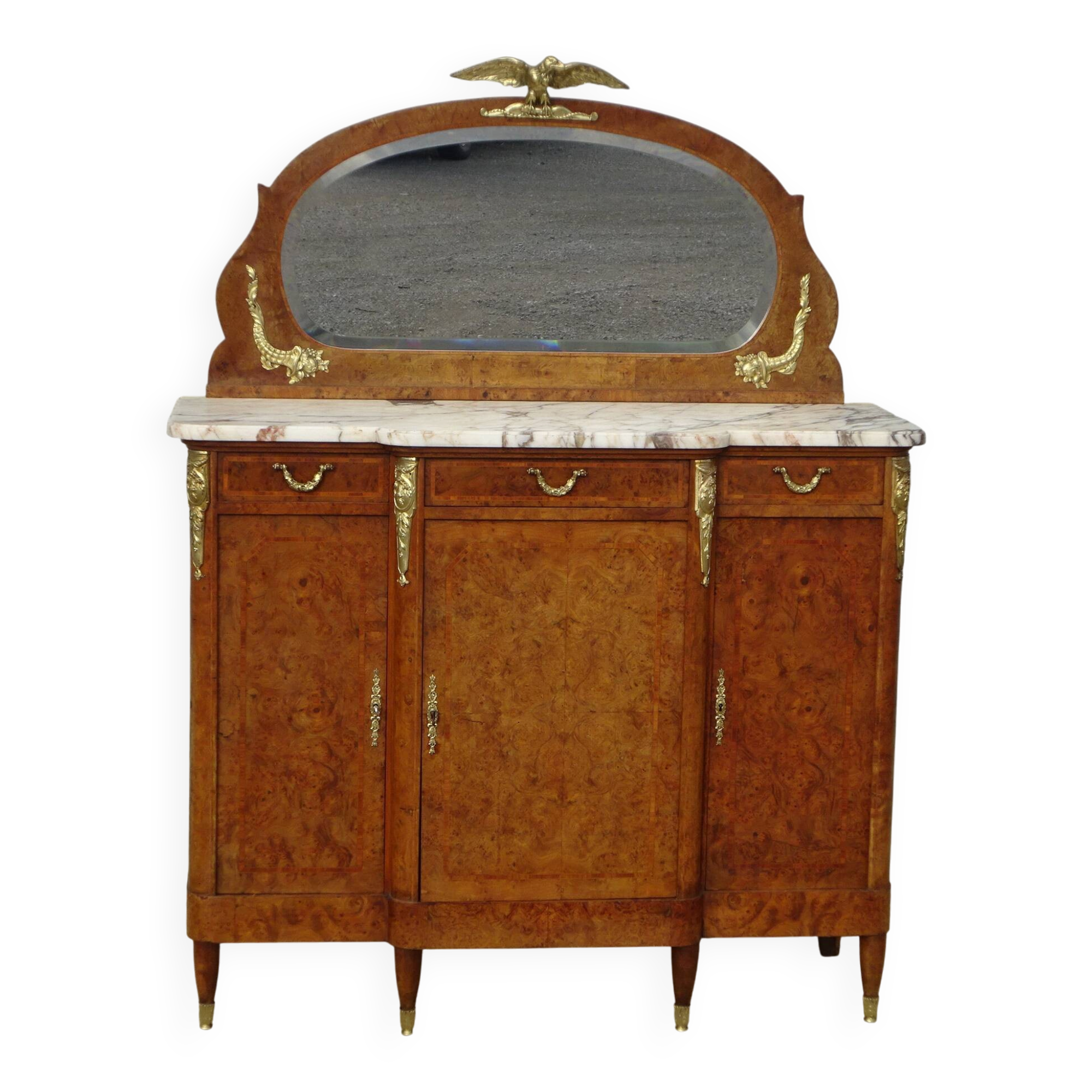 Très ancien buffet Louis XVI avec marbre, miroir et bronze