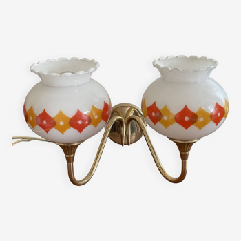 Pair of gold and opaline metal wall lights