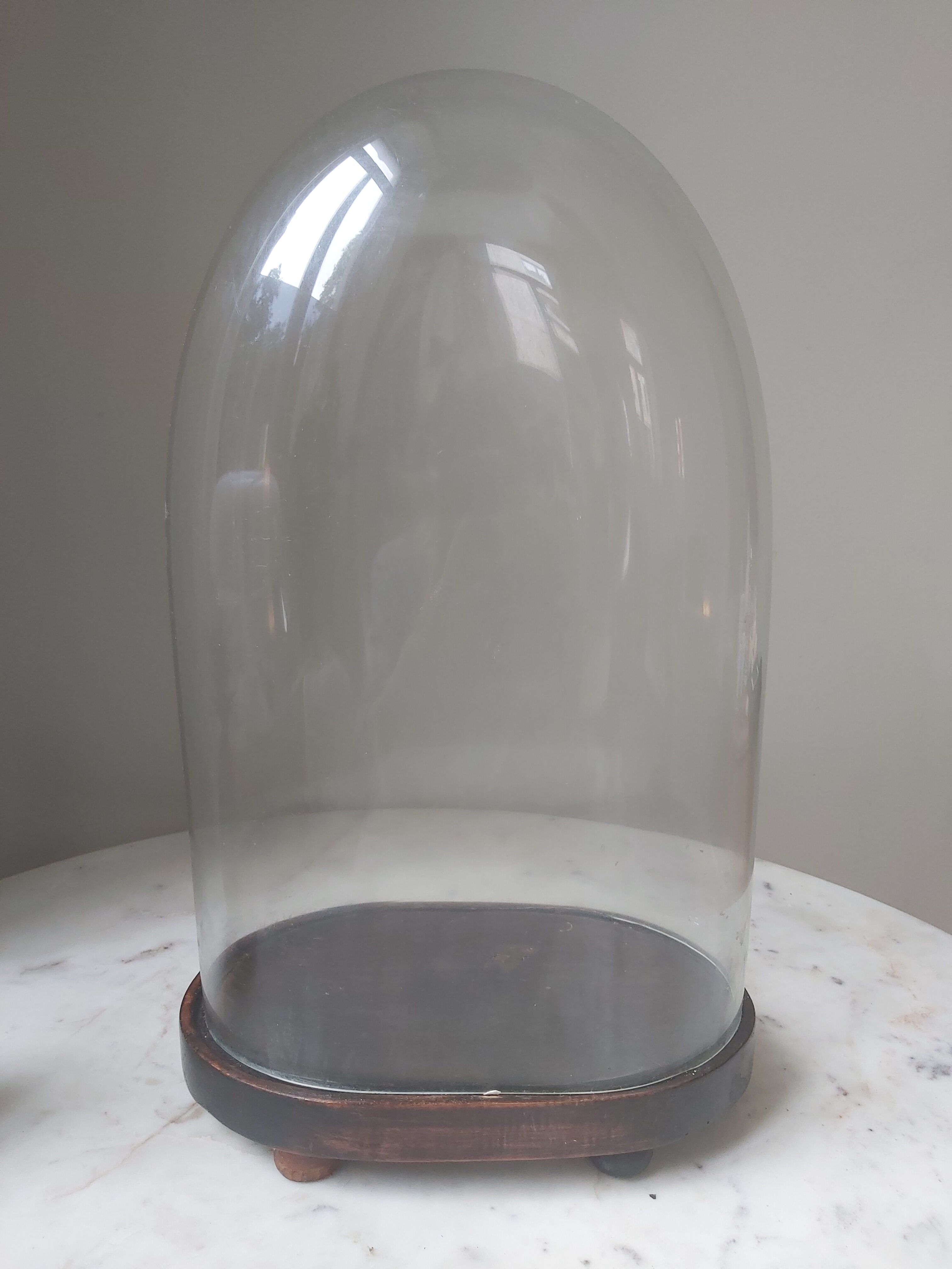 Very large bridal globe
