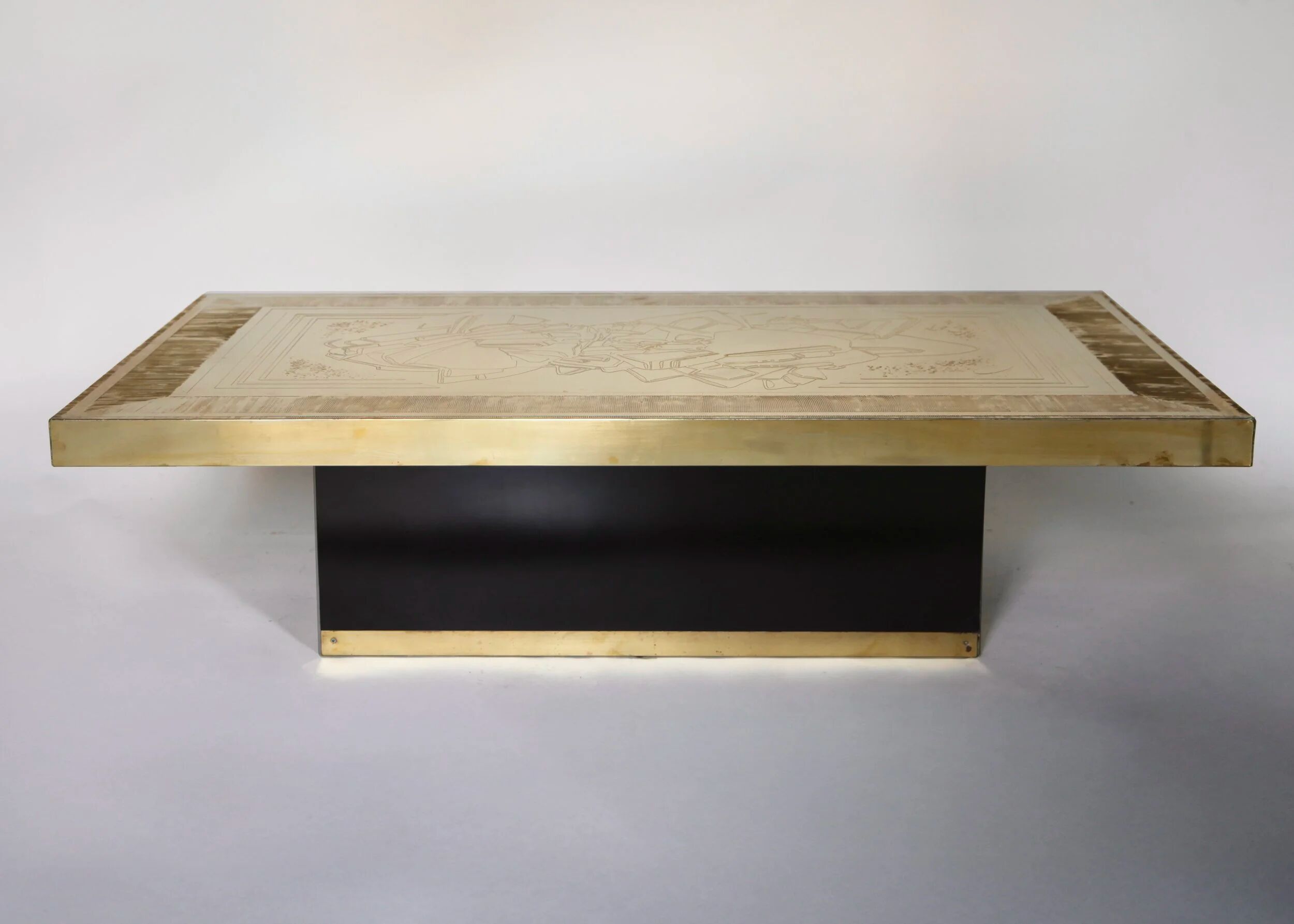 Coffee table by Ricco D. for Lova Creation