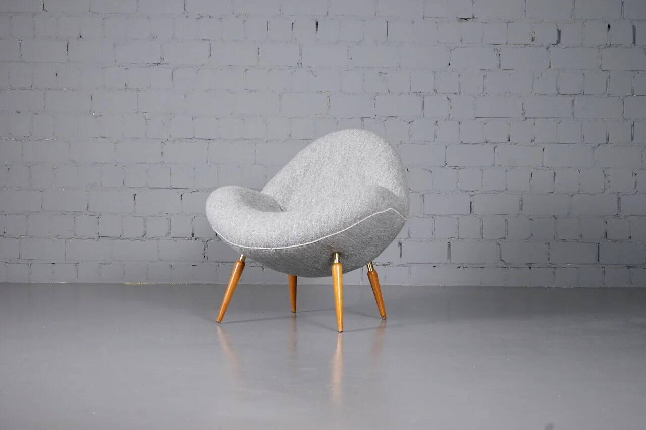 Lounge chair in boucle by Fritz Neth for Correcta