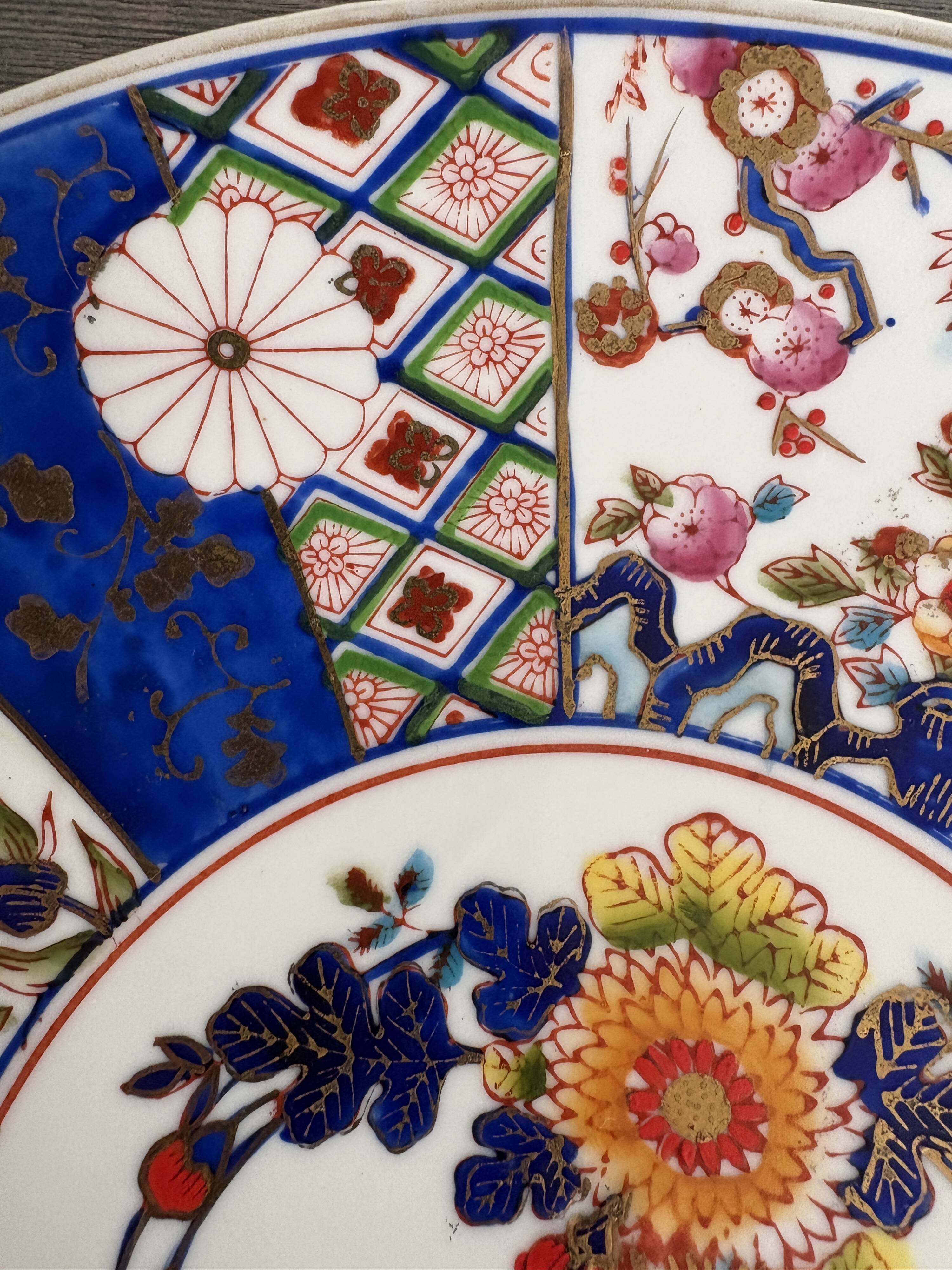 Large antique Imari porcelain dish