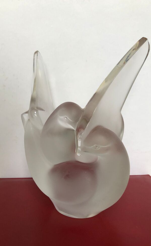 Vase pique-fleurs Lalique