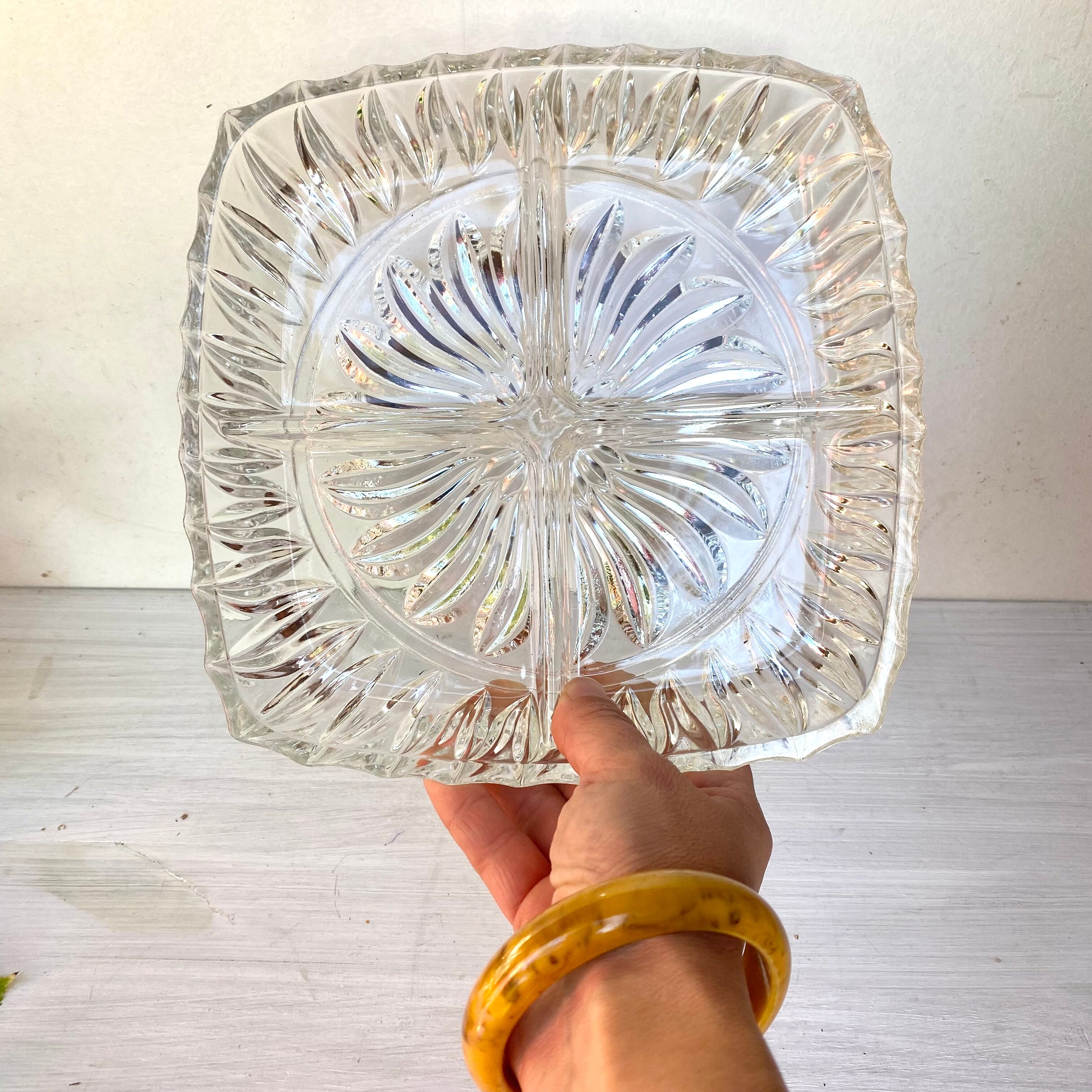 Glass dish with compartments