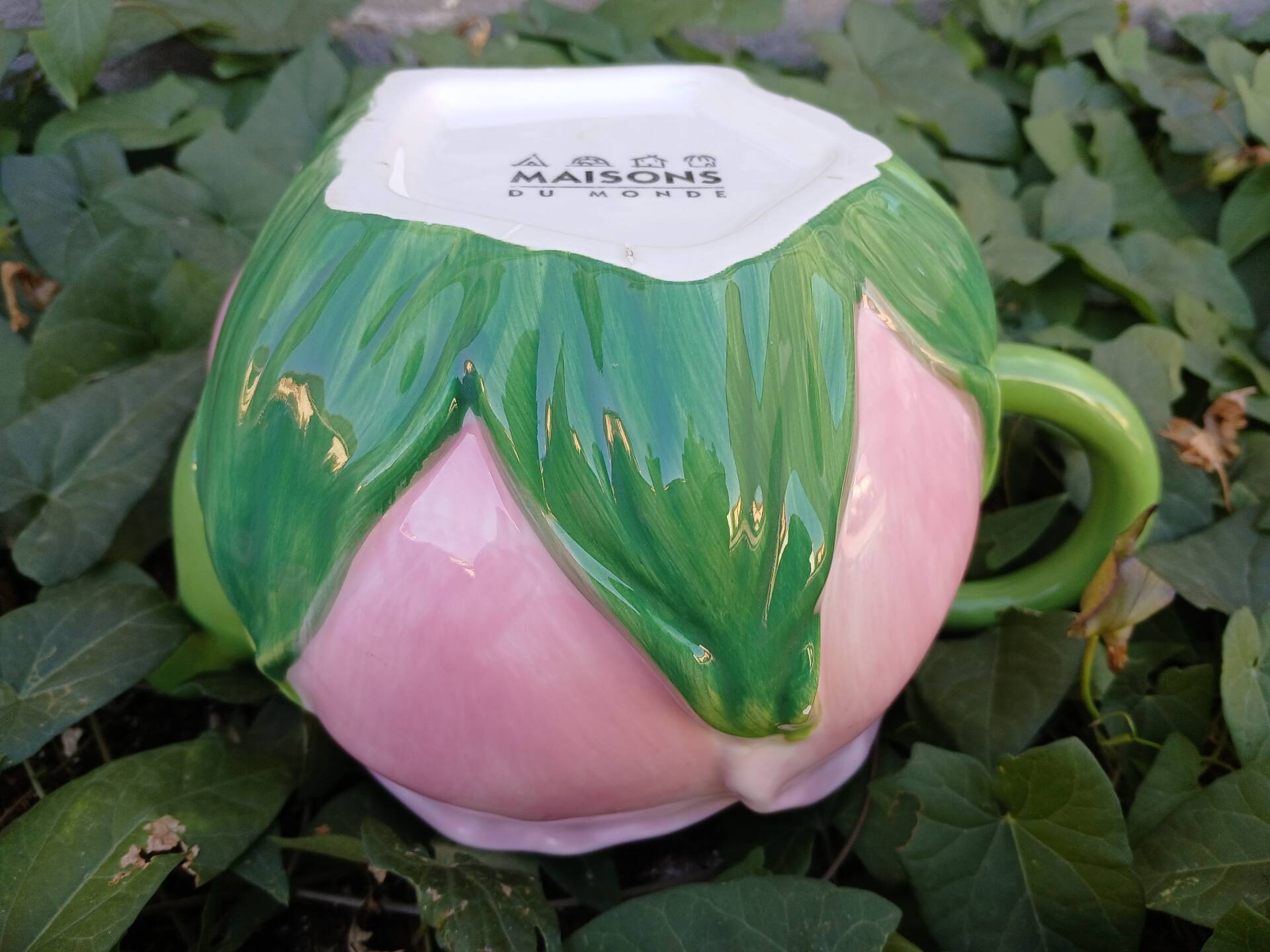 Théière en forme de rose