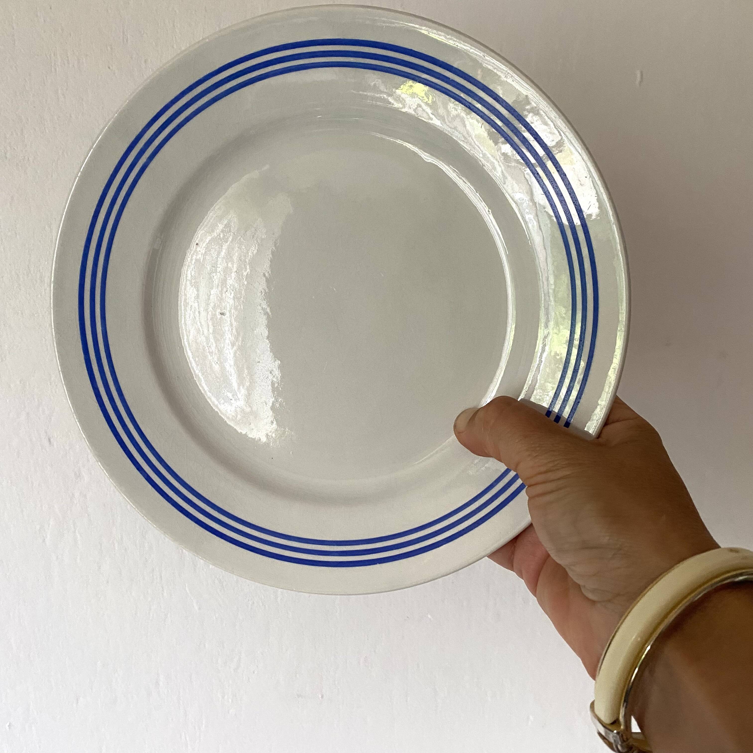 Flat earthenware plates from Luneville, 50s-60s