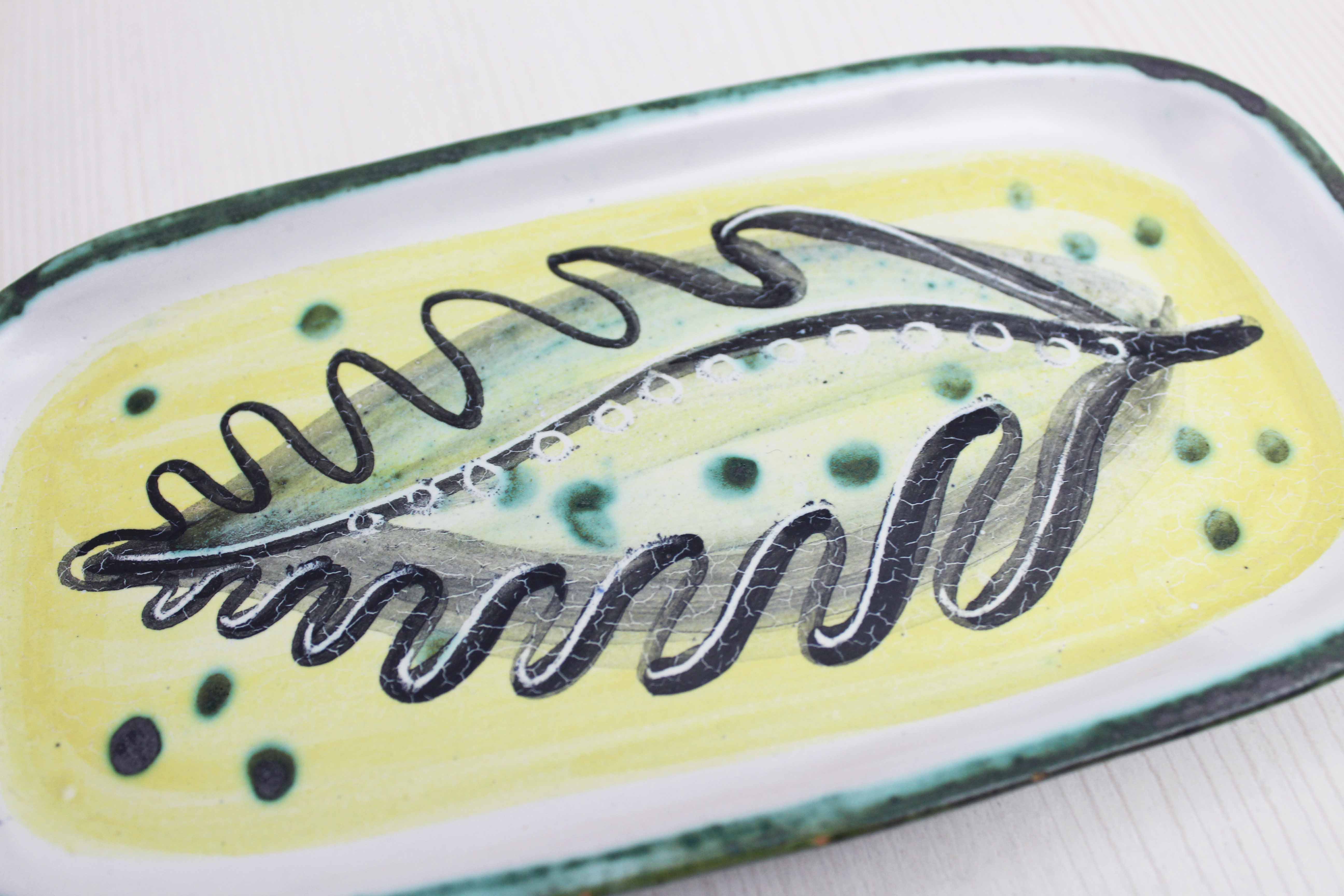 Ceramic pocket ouvide cup 1960