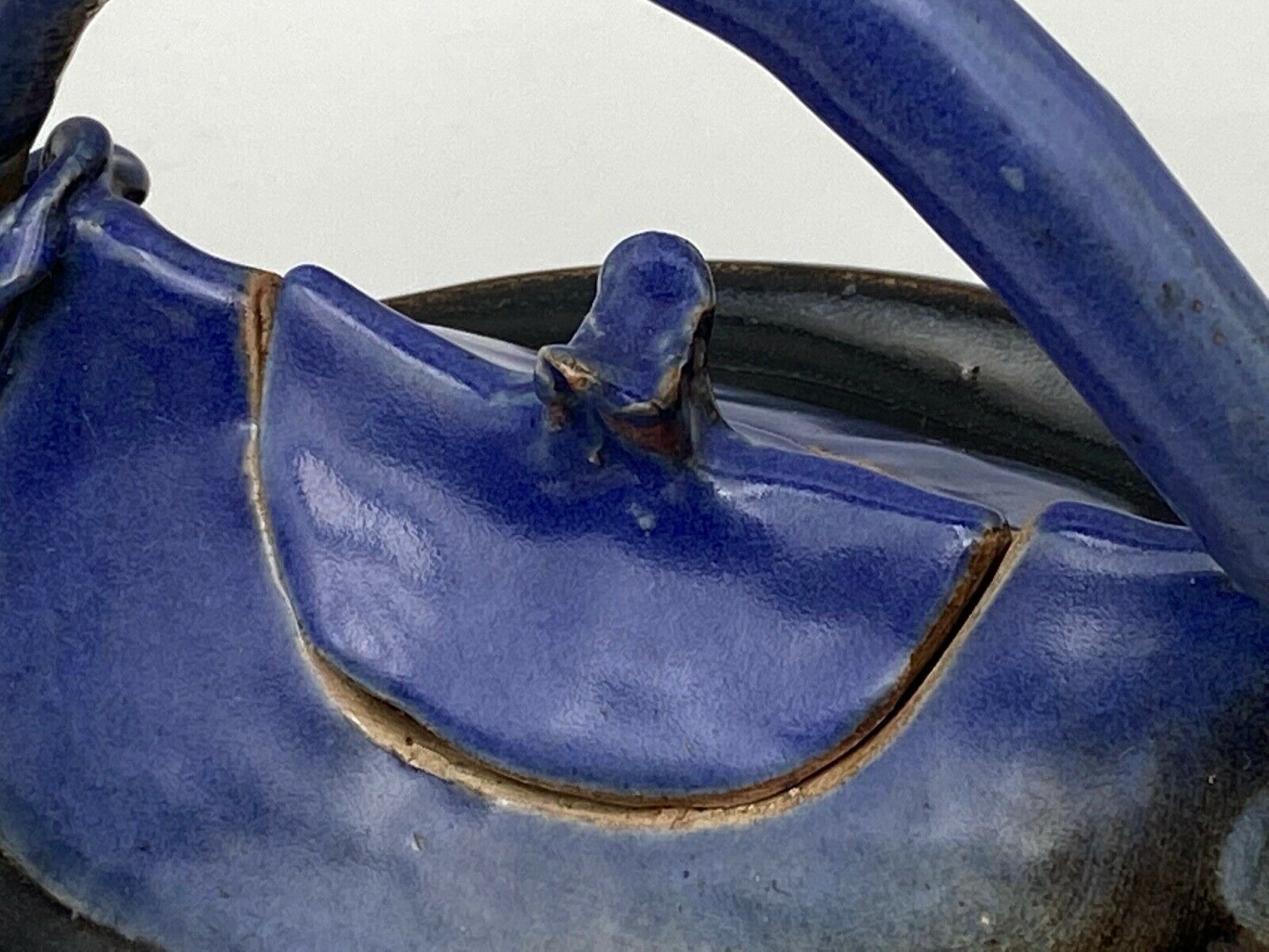 THEIERE VINTAGE PITCHER 1960 BLUE ZOOMORPH SIGNATURE TO IDENTIFY