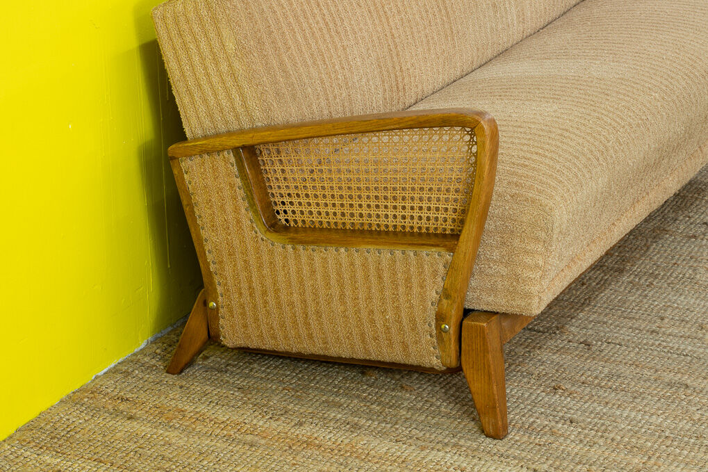 Scandinavian sofa – 172 cm