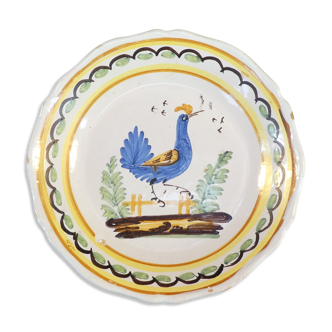 Plate in faience of epoque 19th decoration at the rooster NEVERS ??