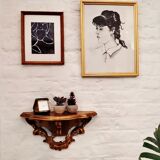 Louis XV-style gilded wooden shelf