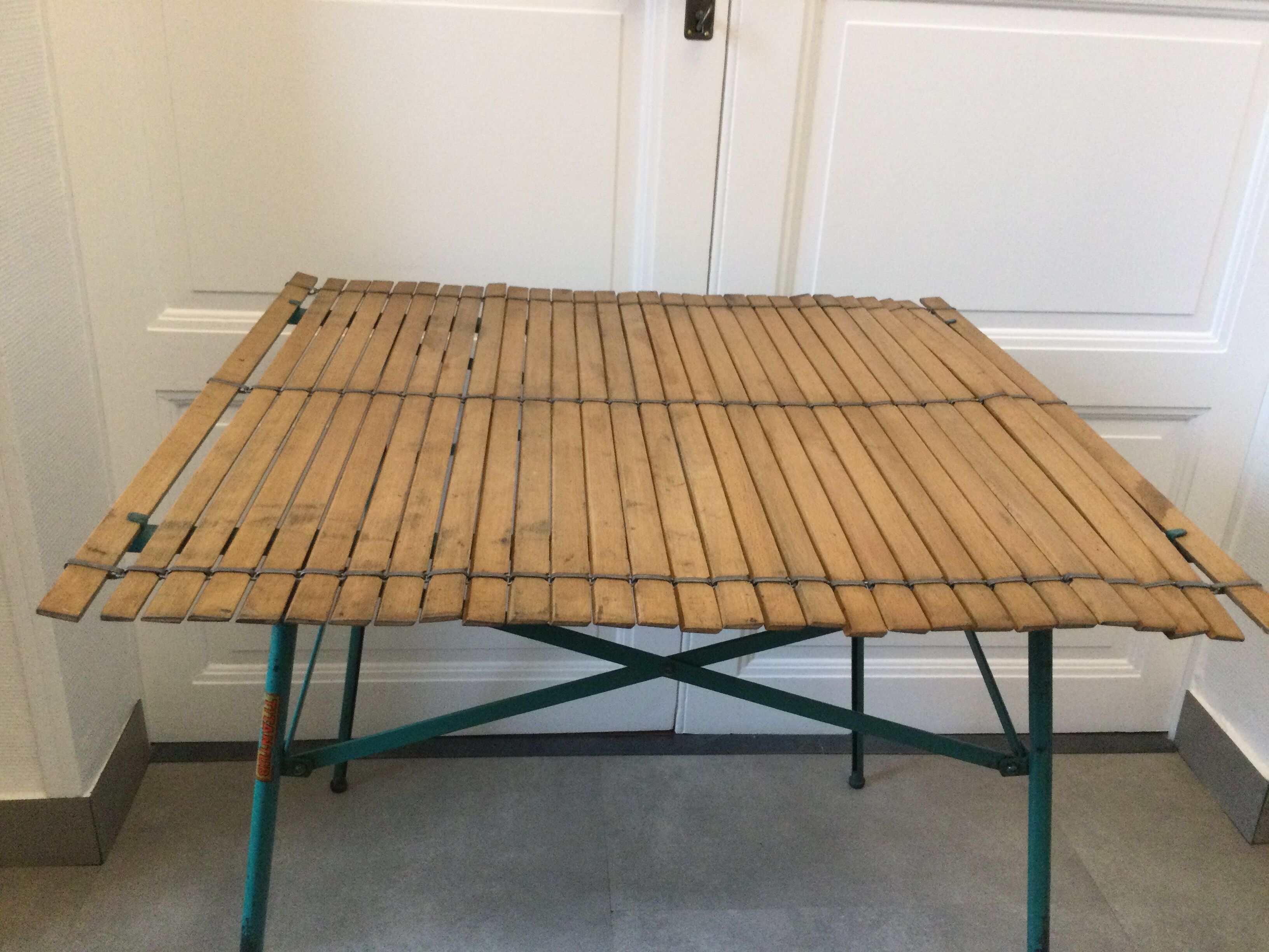 Vintage folding table 50s