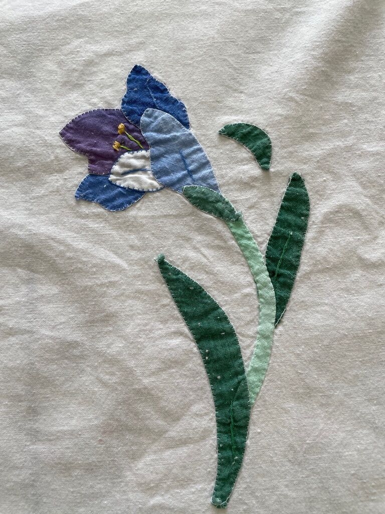 Nappe vintage 80's avec fleurs en appliqué - coton - 150x200 cm