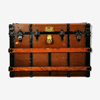 Late 19th Century Oak Banded Storage Travel Trunk / Chest