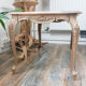 Table basse Louis XV en marbre rose en laiton