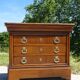 Commode 4 tiroirs, jolies poignées dorées
