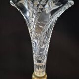 Cornet or tulip vase, centrepiece, Baccarat crystal 19th century