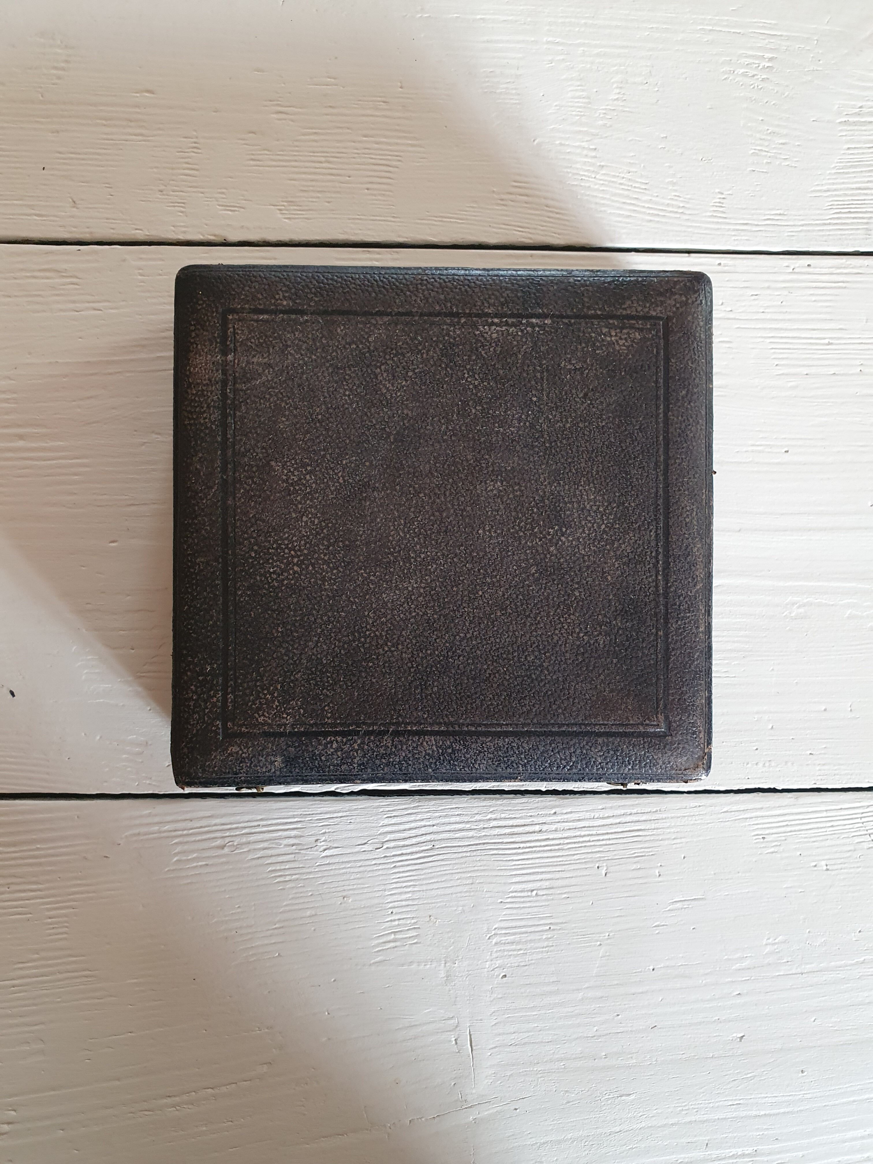 12 small silver metal spoons Christofle mesh model