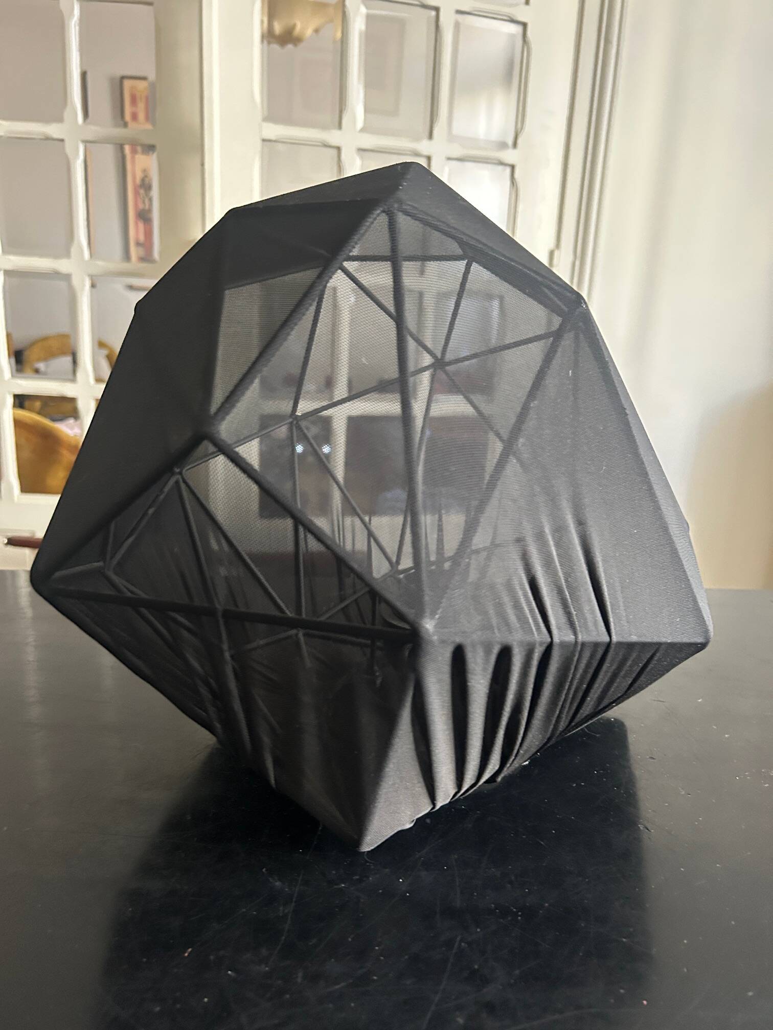 Aluminor pebble lamp