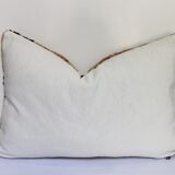 Vintage Moroccan kilim, Berber bujaad pillow, decorative pillow, Berber cushion.
